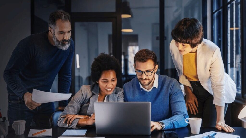 Avoid These Common Mistakes in SaaS Lead Generation with saasleads.com