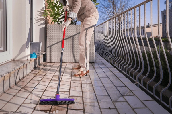 How Professional Balcony Cleaning Dubai Protects Your Outdoor Furniture
